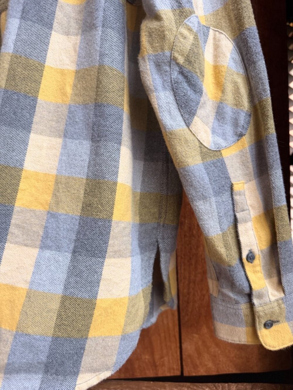 Pendleton Button-Up - Picture 6 of 7